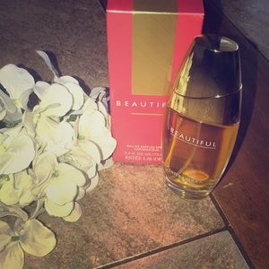 Esteé Lauder Beautiful perfume